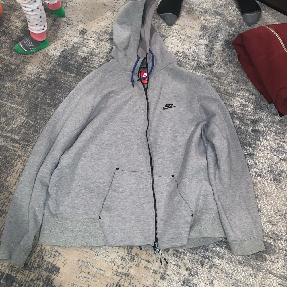 Nike hoodie